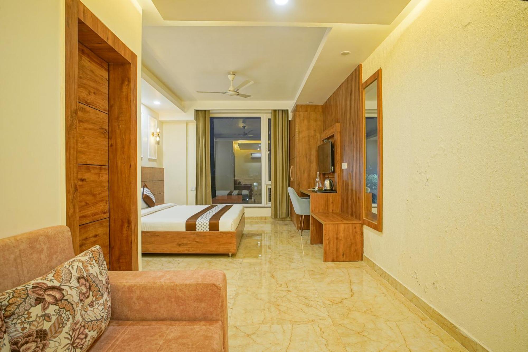 Hotel Nirvana Bliss, Behind Parmarth Niketan Rishīkesh Eksteriør billede