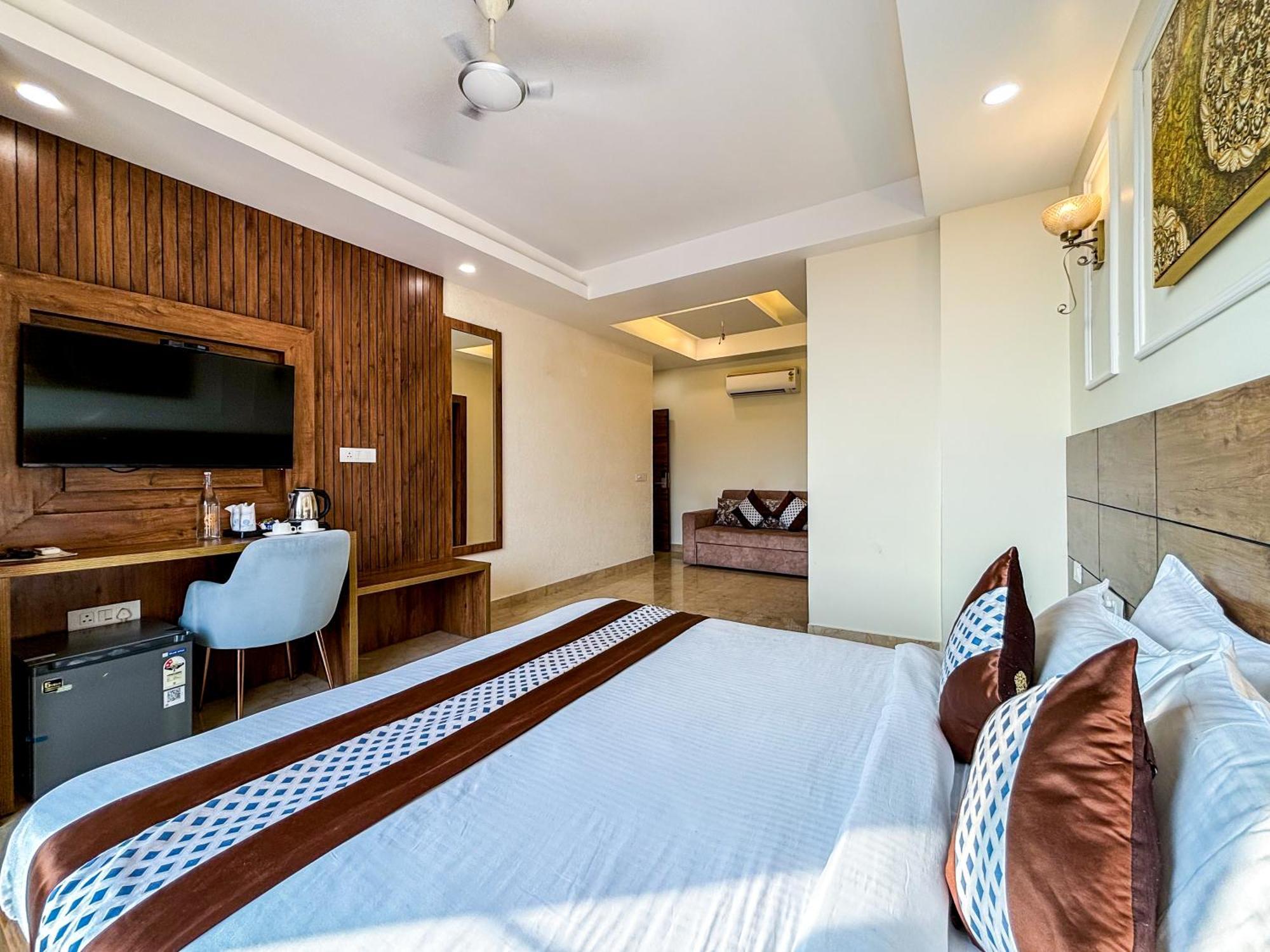 Hotel Nirvana Bliss, Behind Parmarth Niketan Rishīkesh Eksteriør billede
