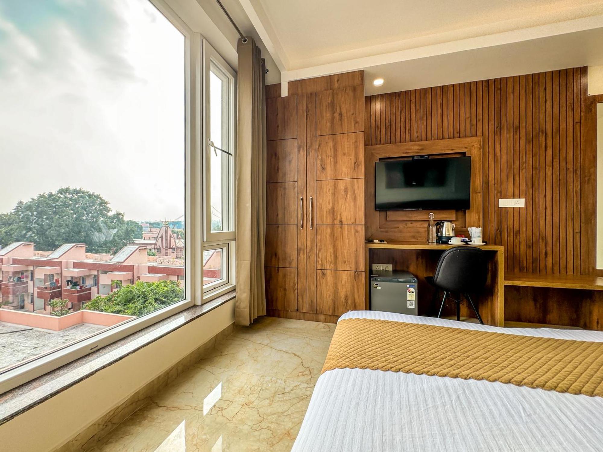 Hotel Nirvana Bliss, Behind Parmarth Niketan Rishīkesh Eksteriør billede